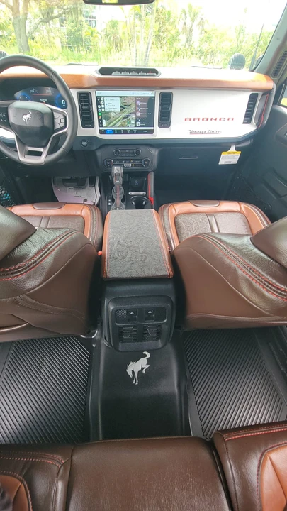 2025 Ford Bronco 6th Gen - Image 26 of 27