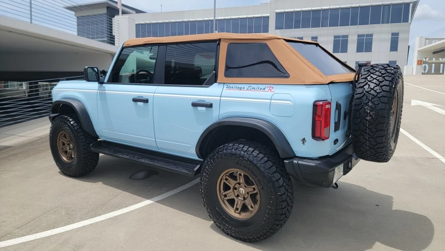 2025 Ford Bronco 6th Gen - Image 21 of 27