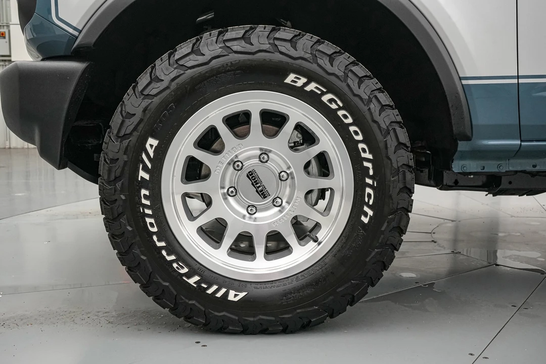 2025 Ford Bronco 6th Gen - Image 11 of 31
