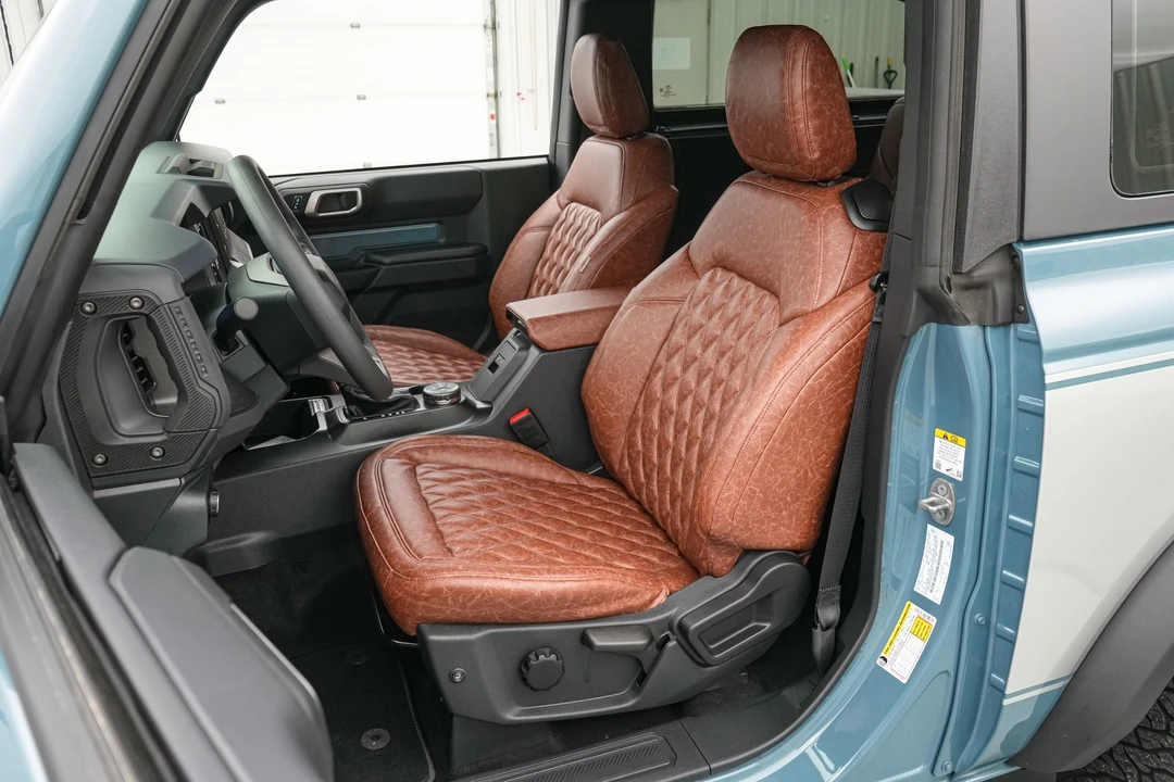 2025 Ford Bronco 6th Gen - Image 19 of 31