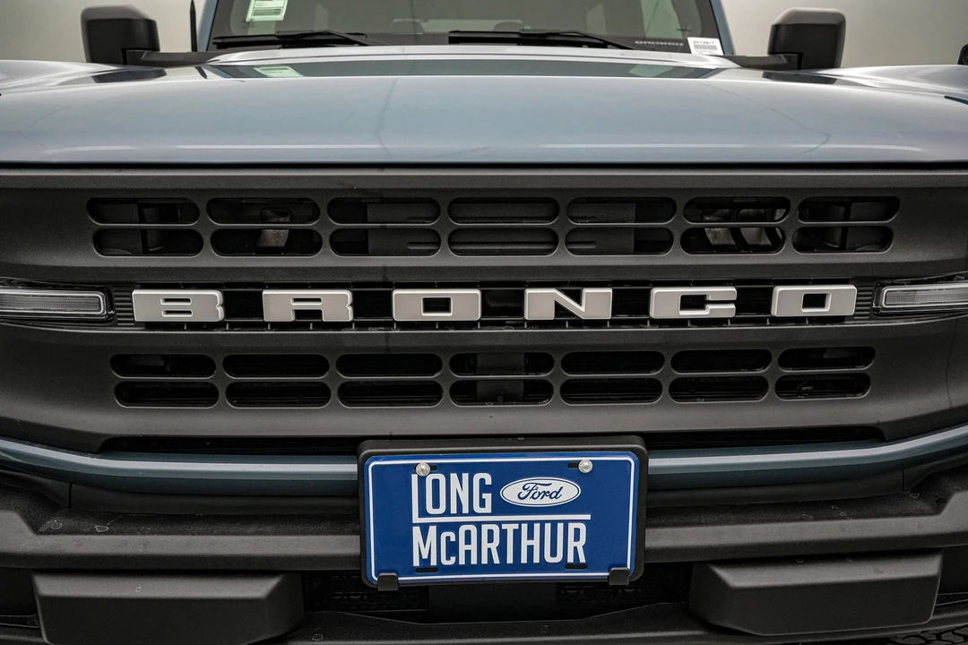 2025 Ford Bronco 6th Gen - Image 14 of 21