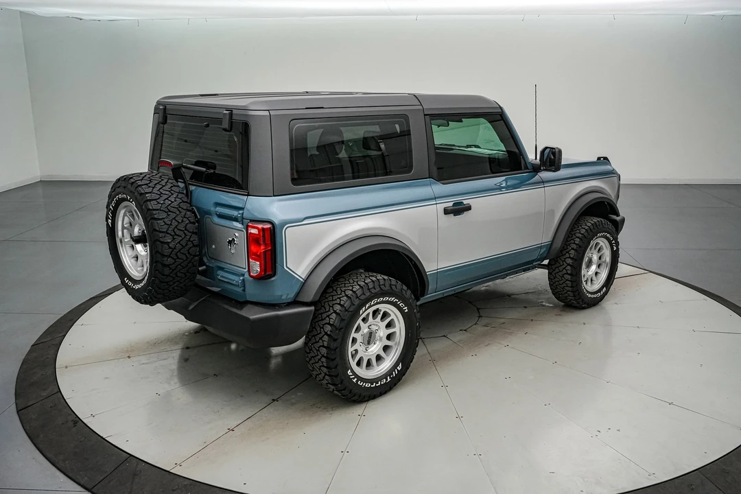 2025 Ford Bronco 6th Gen - Image 6 of 21