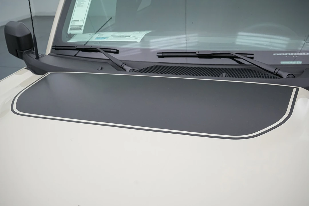 2025 Ford Bronco 6th Gen - Image 13 of 21
