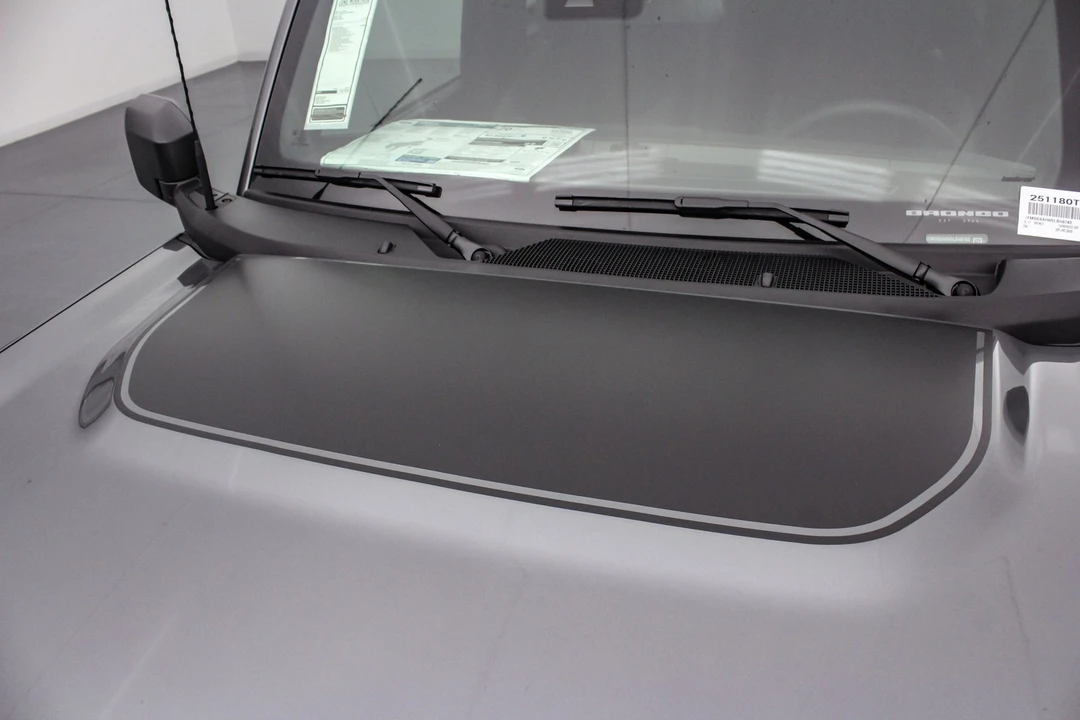 2025 Ford Bronco 6th Gen - Image 15 of 21