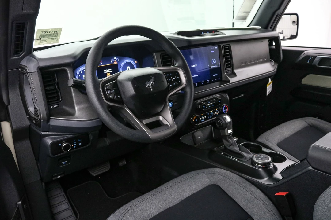 2025 Ford Bronco 6th Gen - Image 21 of 21