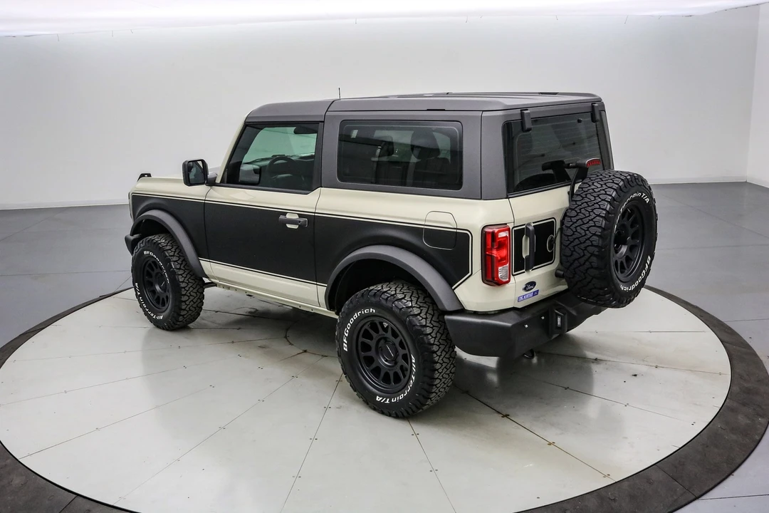 2025 Ford Bronco 6th Gen - Image 8 of 21