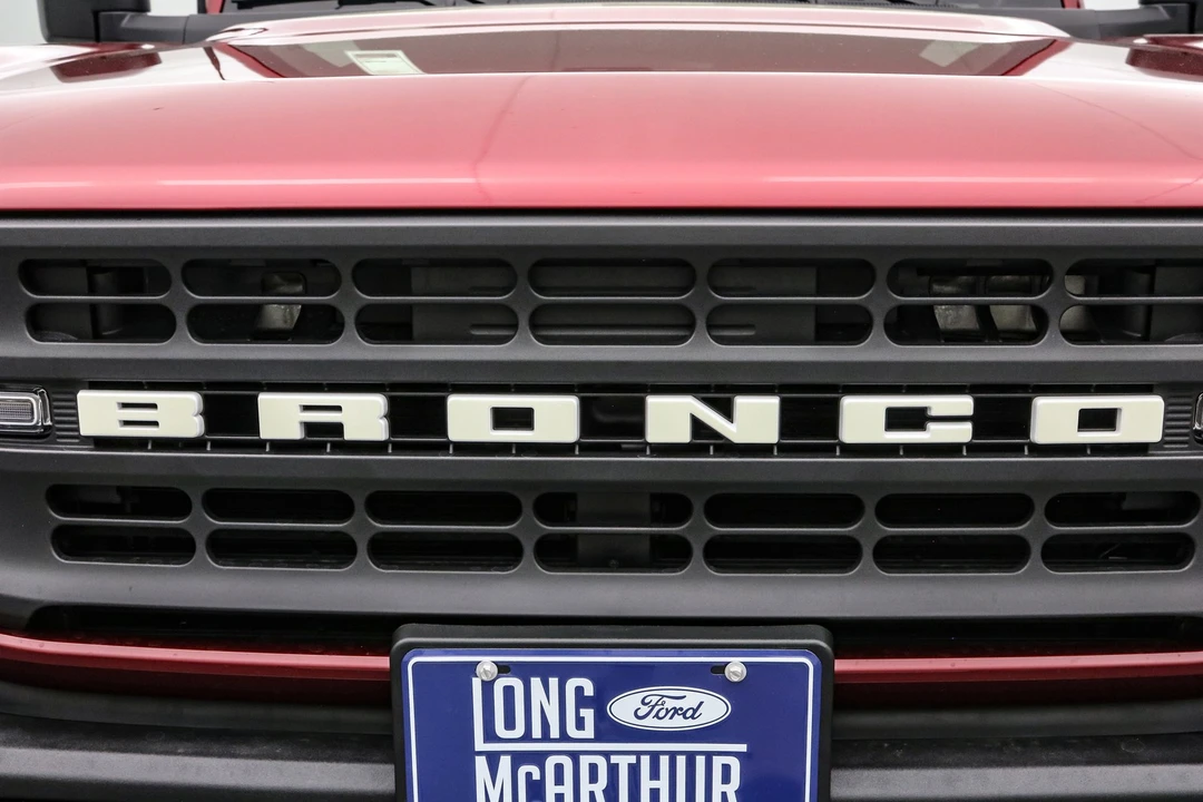 2025 Ford Bronco 6th Gen - Image 14 of 21