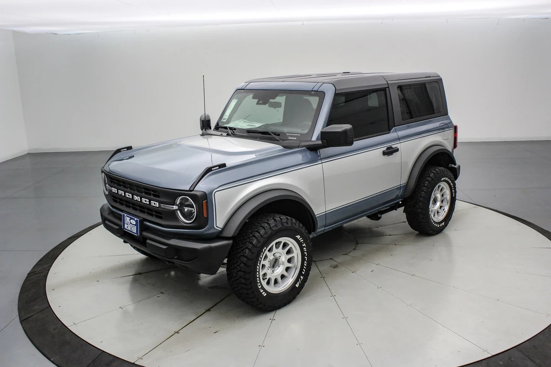 2025 Ford Bronco 6th Gen - Image 10 of 21