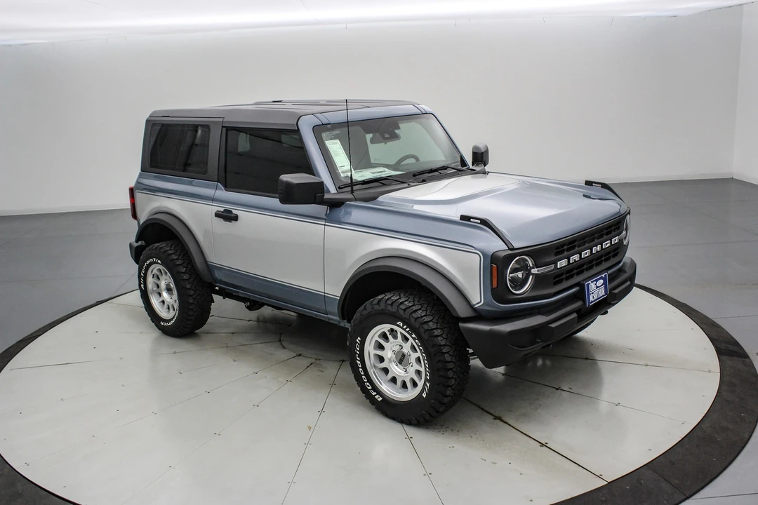 2025 Ford Bronco 6th Gen - Image 4 of 21