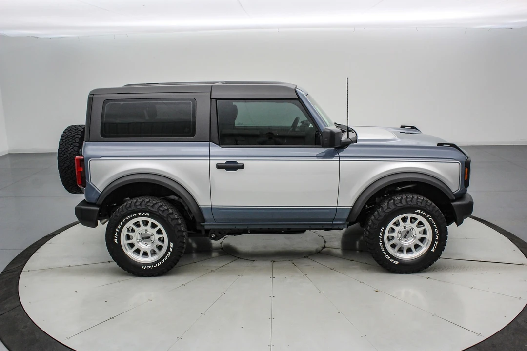 2025 Ford Bronco 6th Gen - Image 5 of 21