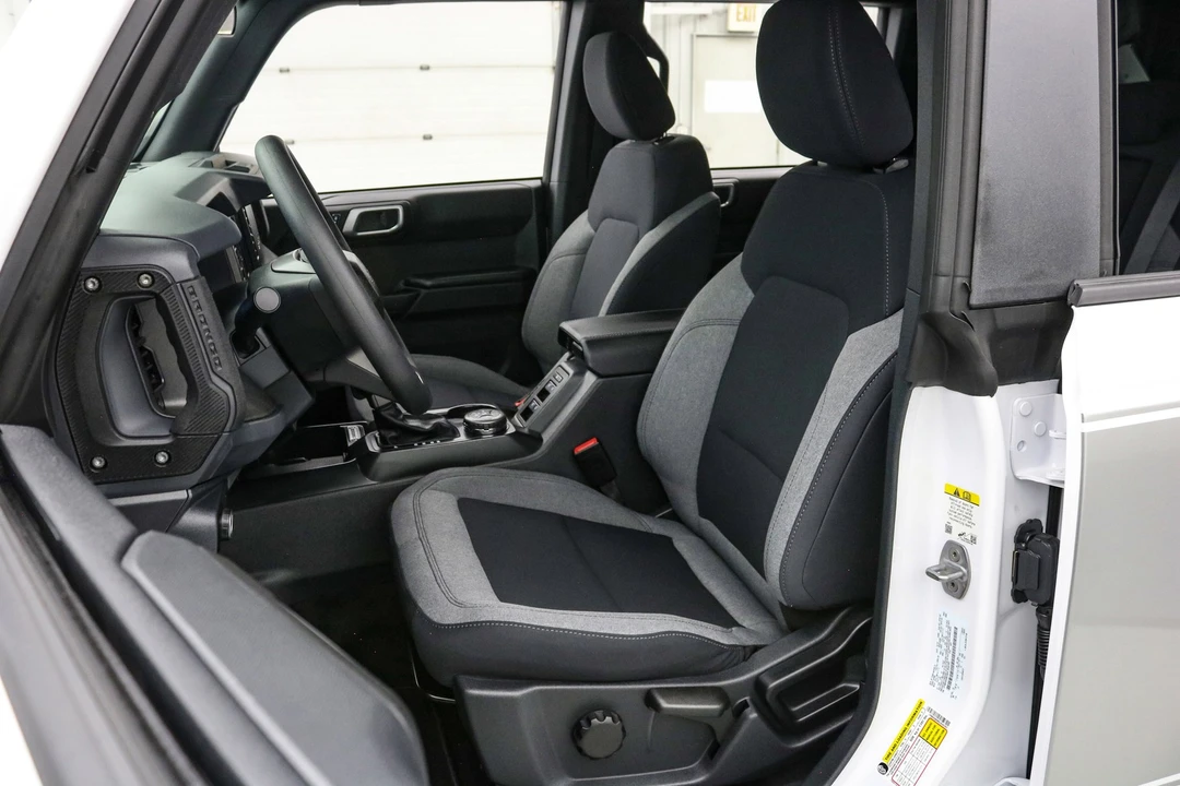 2025 Ford Bronco 6th Gen - Image 20 of 21