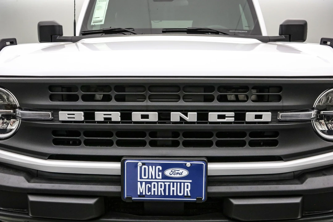 2025 Ford Bronco 6th Gen - Image 14 of 21