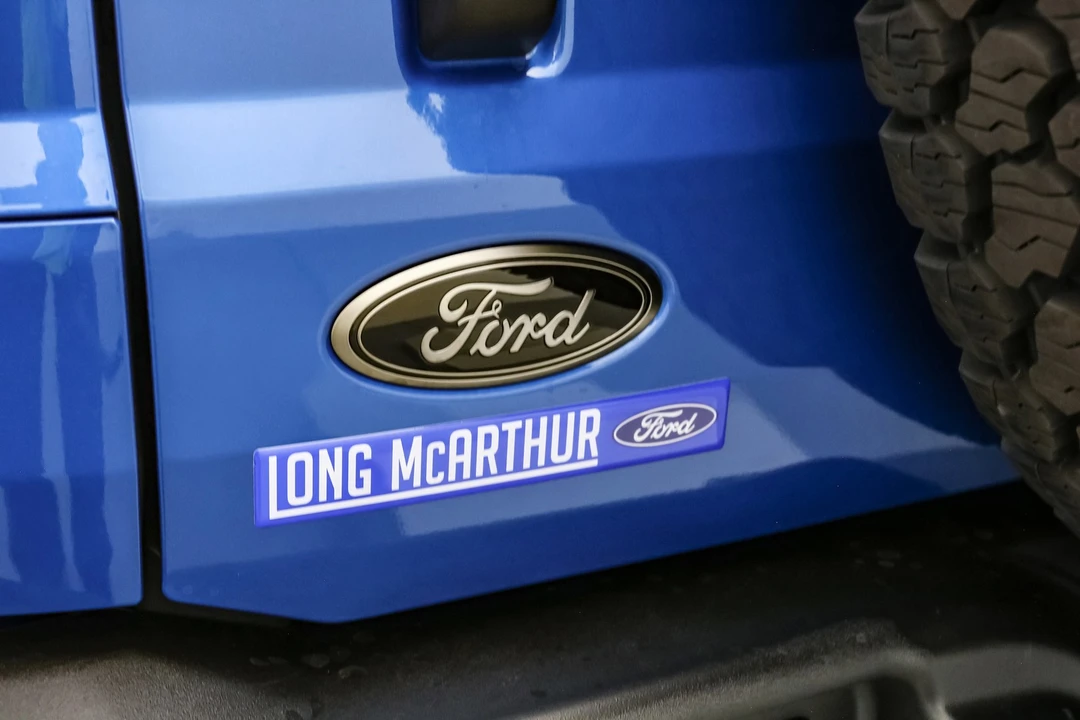 2025 Ford Bronco 6th Gen - Image 18 of 21