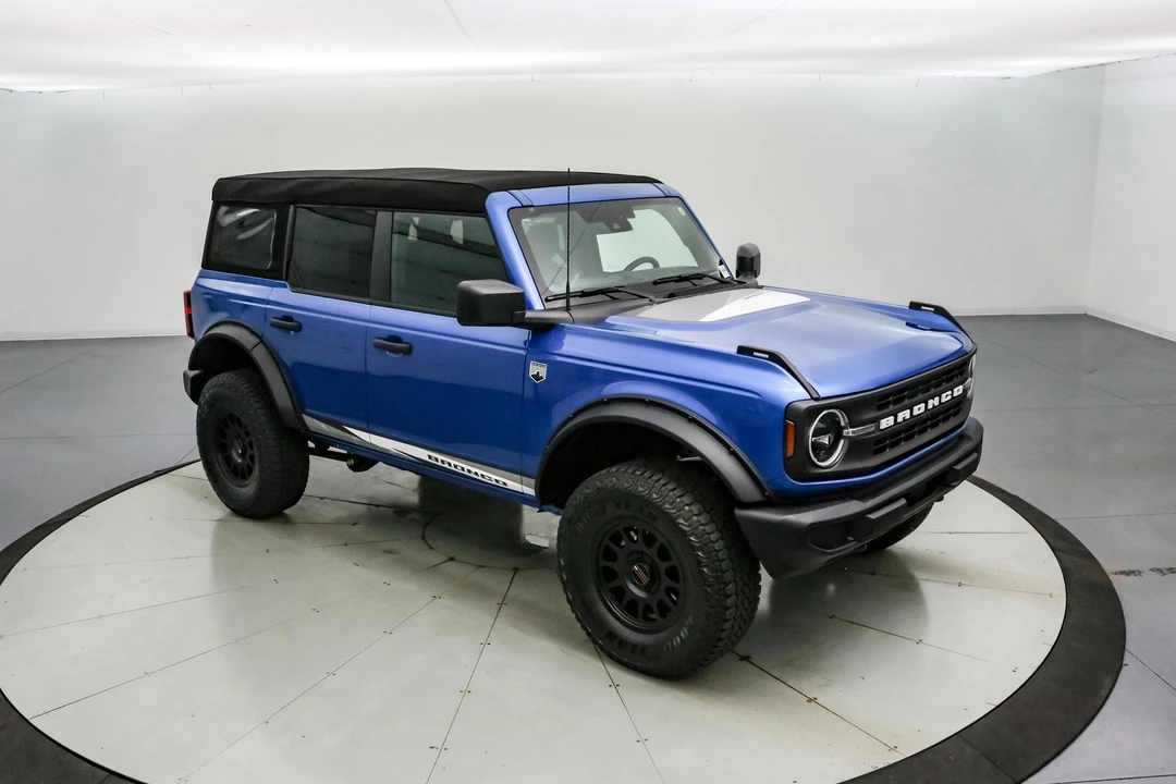 2025 Ford Bronco 6th Gen - Image 2 of 21