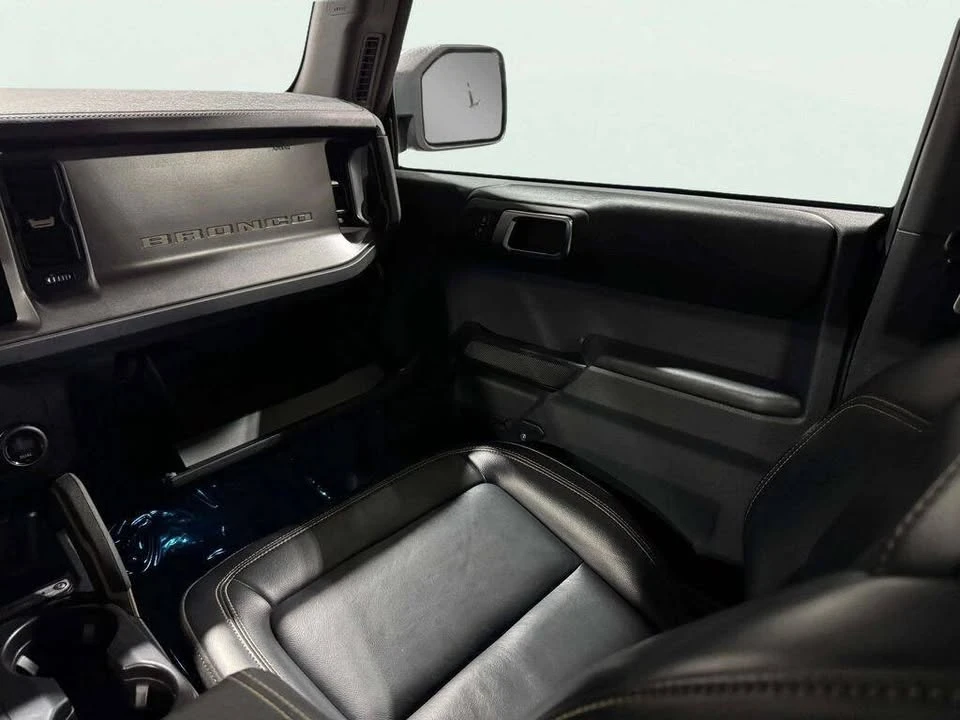 2025 Ford Bronco 6th Gen - Image 11 of 20