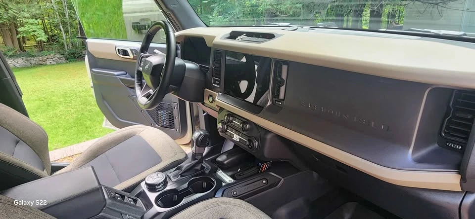 2025 Ford Bronco 6th Gen - Image 3 of 13