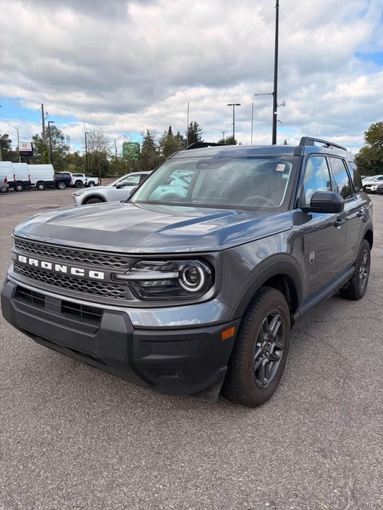 2025 Ford Bronco 6th Gen - Image 2 of 14