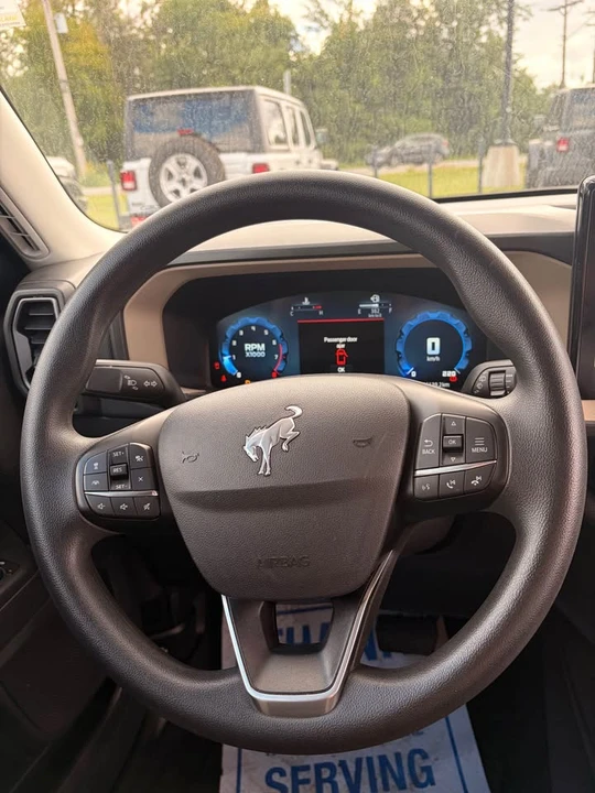 2025 Ford Bronco 6th Gen - Image 12 of 14