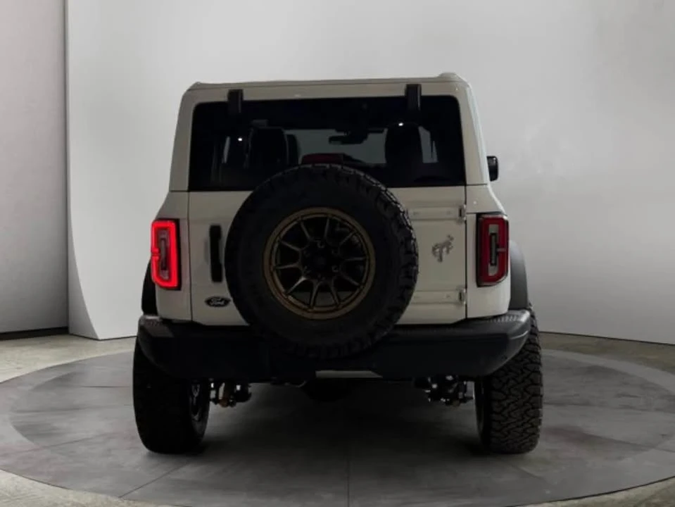 2025 Ford Bronco 6th Gen - Image 4 of 17