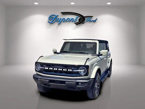 2025 Ford Bronco Outer Banks