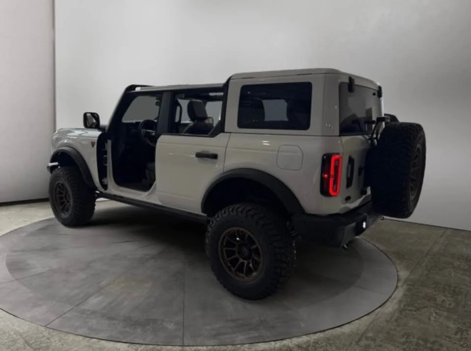 2025 Ford Bronco 6th Gen - Image 3 of 17