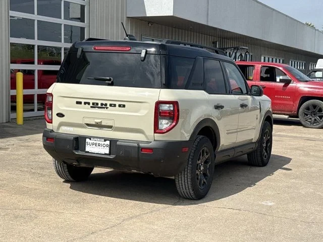 2025 Ford Bronco 6th Gen - Image 3 of 18