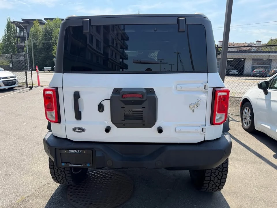 2025 Ford Bronco 6th Gen - Image 4 of 9