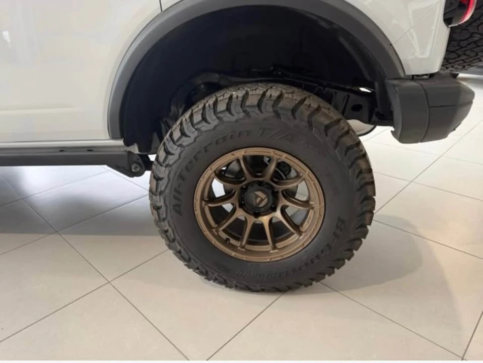2025 Ford Bronco 6th Gen - Image 17 of 17