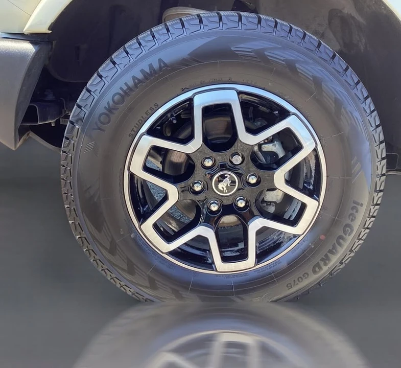 2025 Ford Bronco 6th Gen - Image 10 of 10