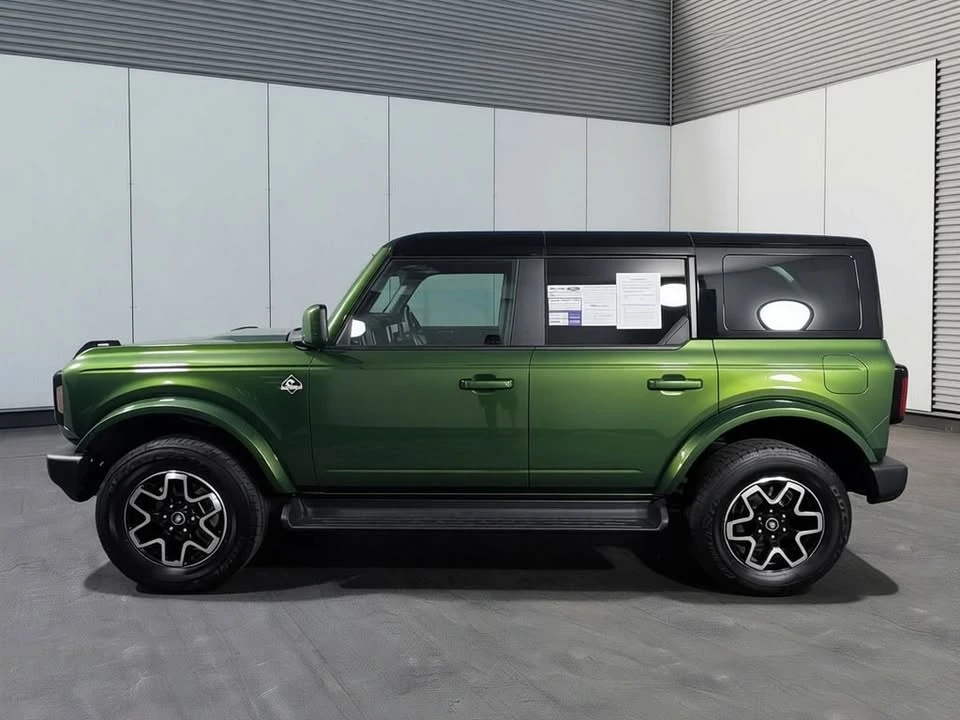 2025 Ford Bronco 6th Gen - Image 2 of 14