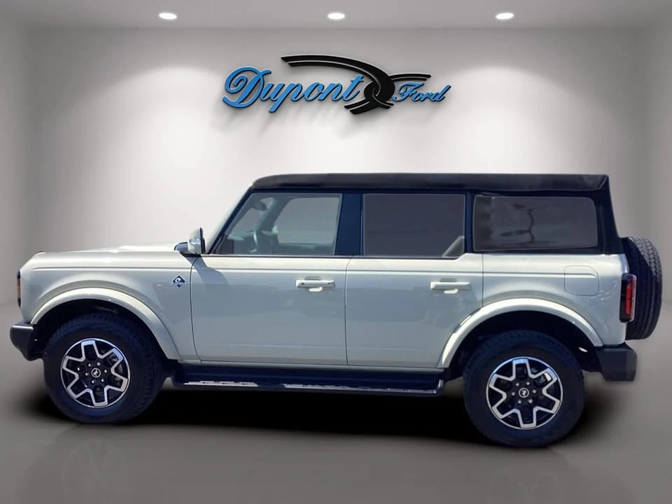 2025 Ford Bronco 6th Gen - Image 8 of 10