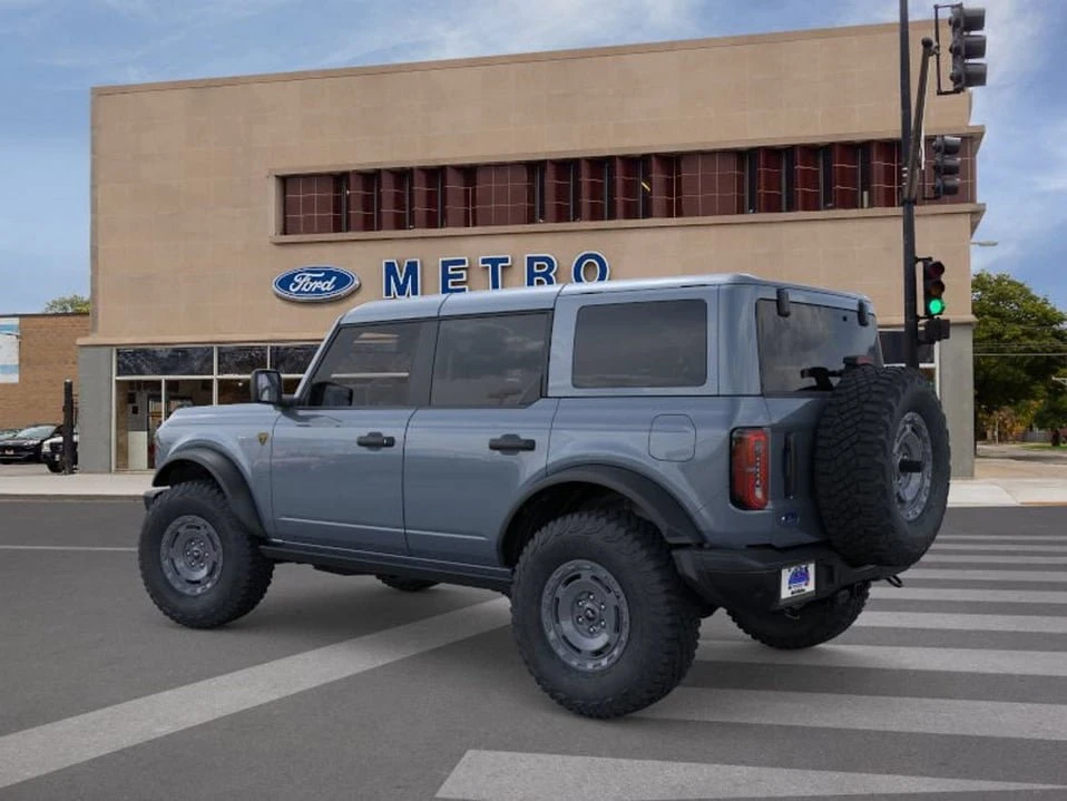 2025 Ford Bronco 6th Gen - Image 15 of 20