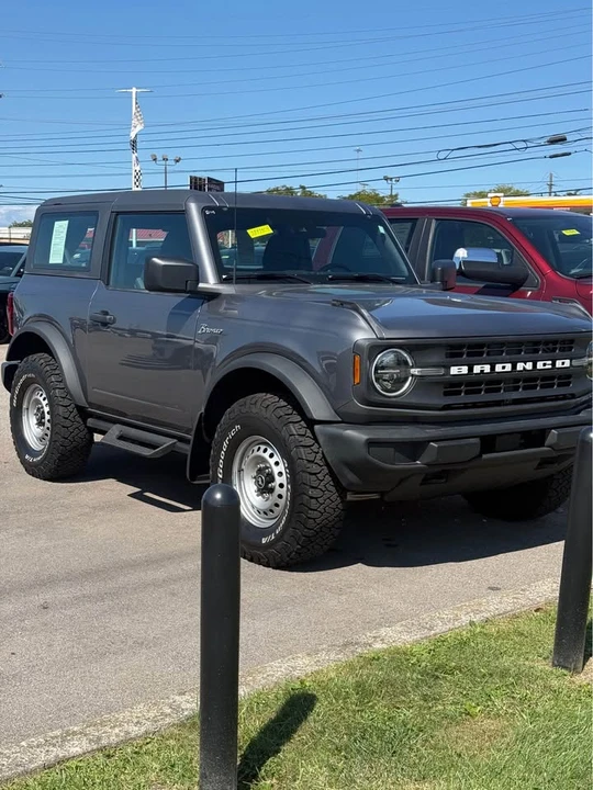 2025 Ford Bronco 6th Gen - Image 2 of 2