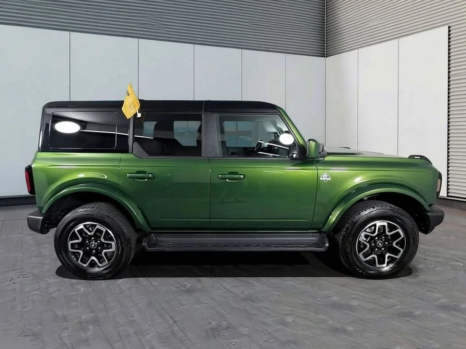 2025 Ford Bronco 6th Gen - Image 5 of 14