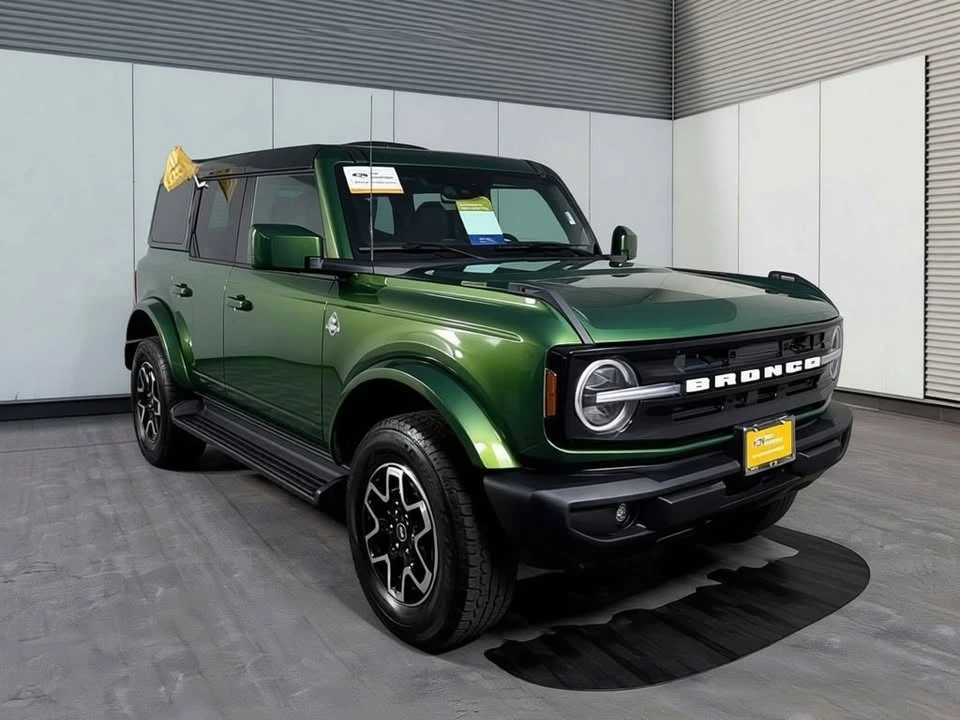 2025 Ford Bronco 6th Gen - Image 6 of 14