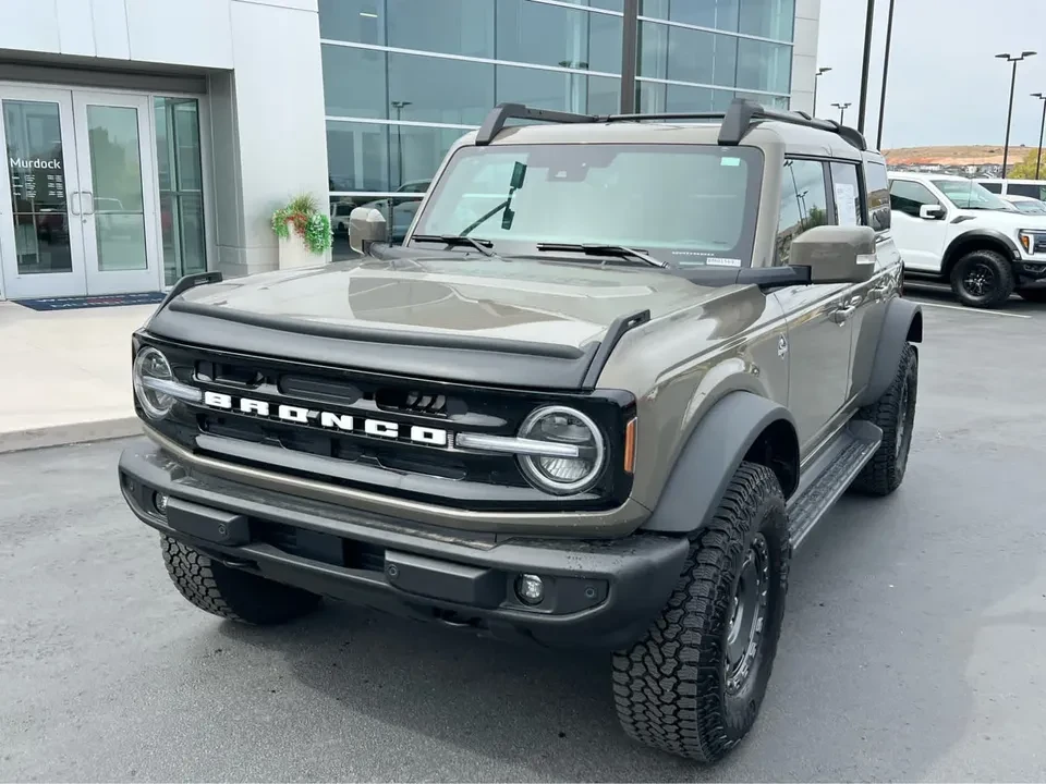 2025 Ford Bronco 6th Gen - Image 2 of 20