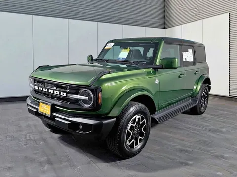 2025 Ford Bronco Outer Banks