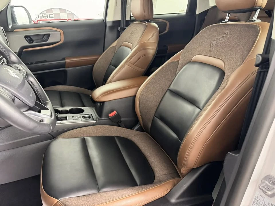 2025 Ford Bronco 6th Gen - Image 7 of 8