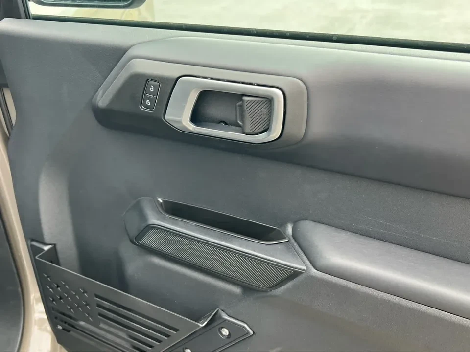 2025 Ford Bronco 6th Gen - Image 19 of 20