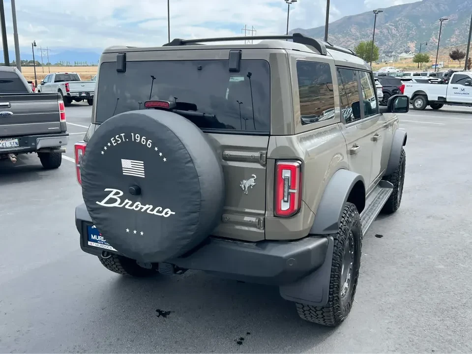 2025 Ford Bronco 6th Gen - Image 8 of 20