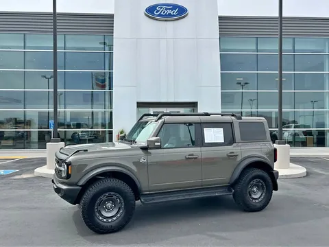 2025 Ford Bronco Outer Banks