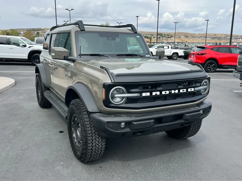 2025 Ford Bronco 6th Gen - Image 4 of 20