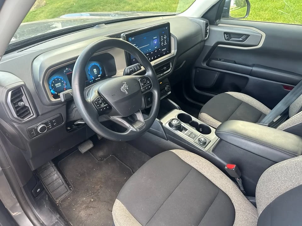 2025 Ford Bronco 6th Gen - Image 5 of 9
