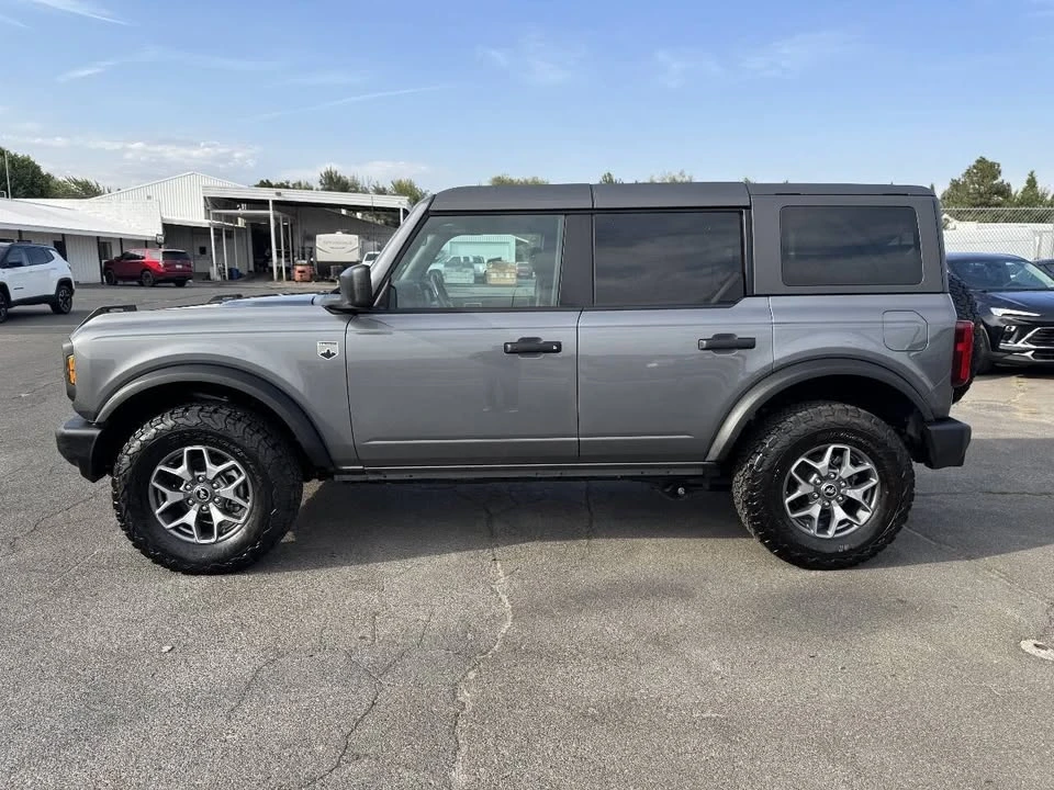 2025 Ford Bronco 6th Gen - Image 2 of 10