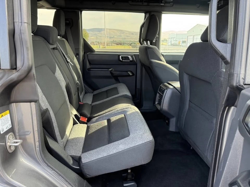 2025 Ford Bronco 6th Gen - Image 5 of 10