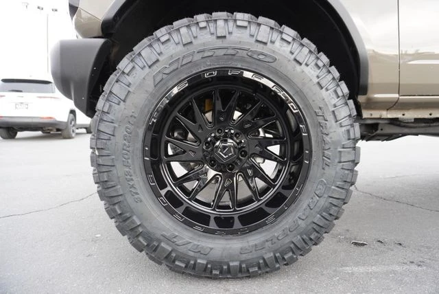 2025 Ford Bronco 6th Gen - Image 14 of 21