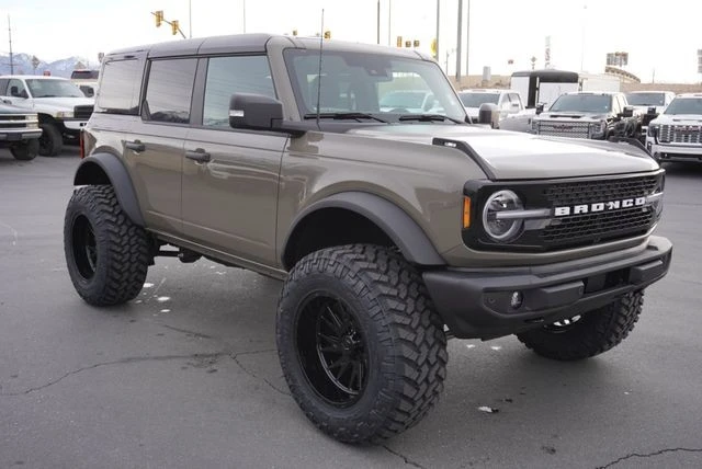 2025 Ford Bronco 6th Gen - Image 13 of 21