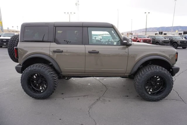 2025 Ford Bronco 6th Gen - Image 12 of 21