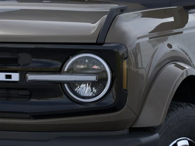 2025 Ford Bronco 6th Gen - Image 20 of 21