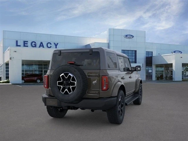 2025 Ford Bronco 6th Gen - Image 8 of 21